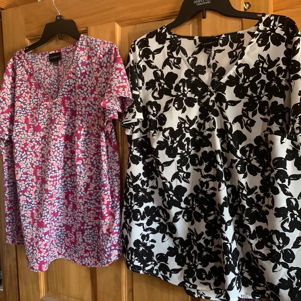 Lane Bryant Short Sleeve Sleek Top